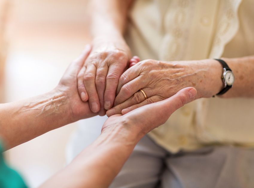 3 Ways To Improve Quality of Life for Loved Ones in Hospice Post Image